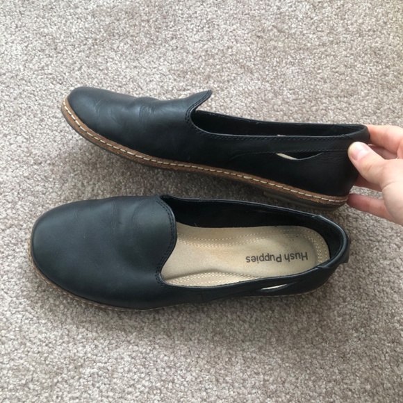 Black Hush Puppies Flats - Picture 2 of 4